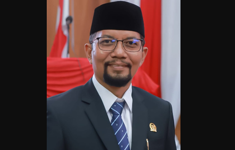 Ketua Fraksi PAN Robinson Sirait Minta Pejabat yang Dilantik Tunjukkan Kinerja Untuk Memajukan kabupaten Muaro Jambi