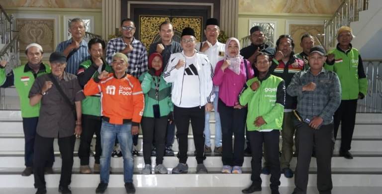 Ketua DPRD Kota Jambi Terima Aspirasi Ojol, Siap Perjuangkan Kesejahteraan Driver