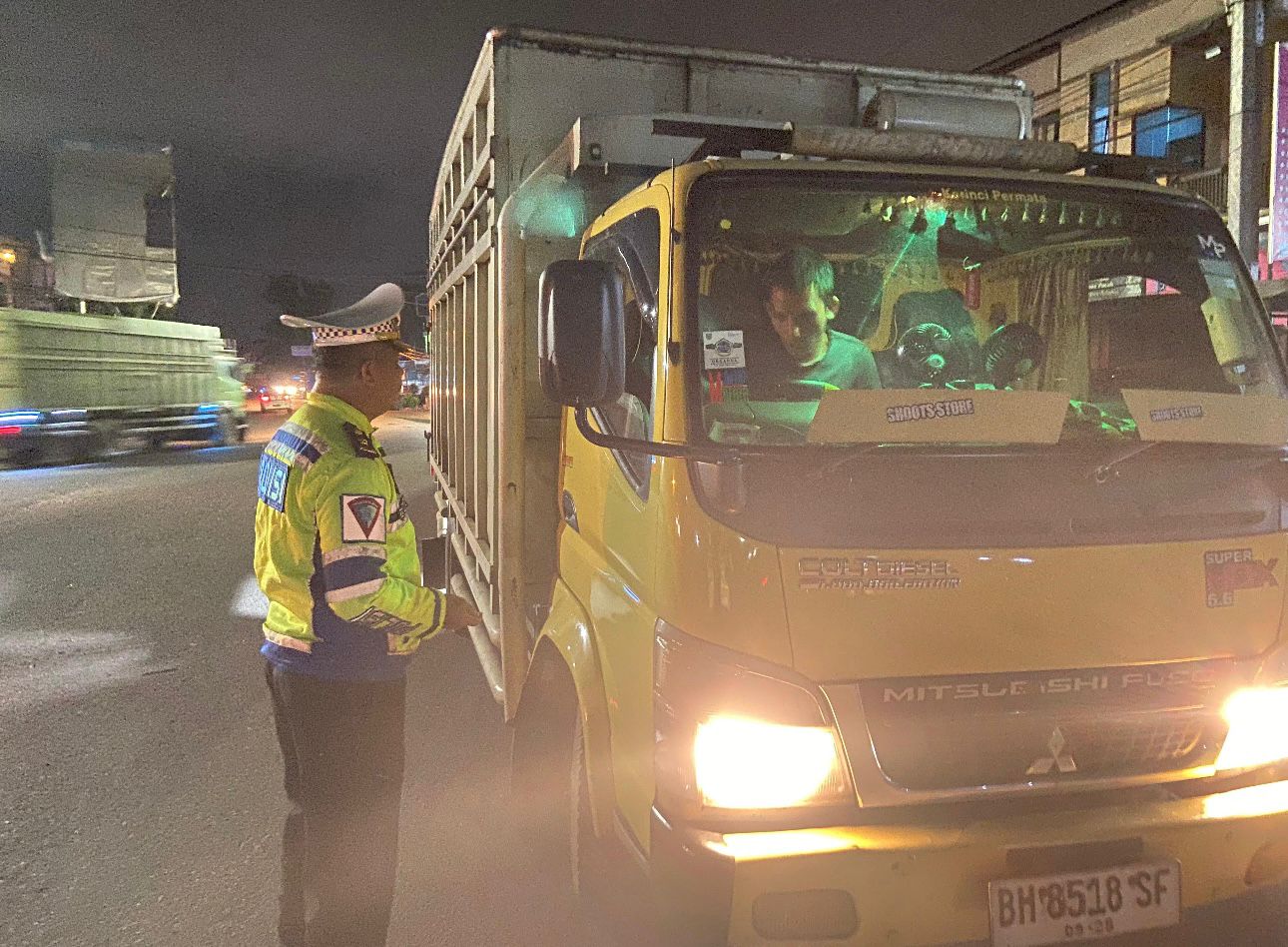 Patroli Hunting, Ditlantas Polda Jambi Tindak Kendaraan Angkutan Batu bara Tak Ikuti Aturan