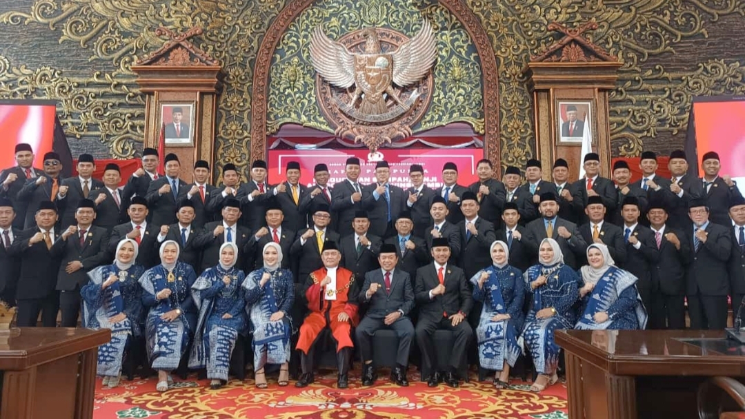 55 Anggota DPRD Provinsi Jambi Periode 2024-2029 Resmi Dilantik