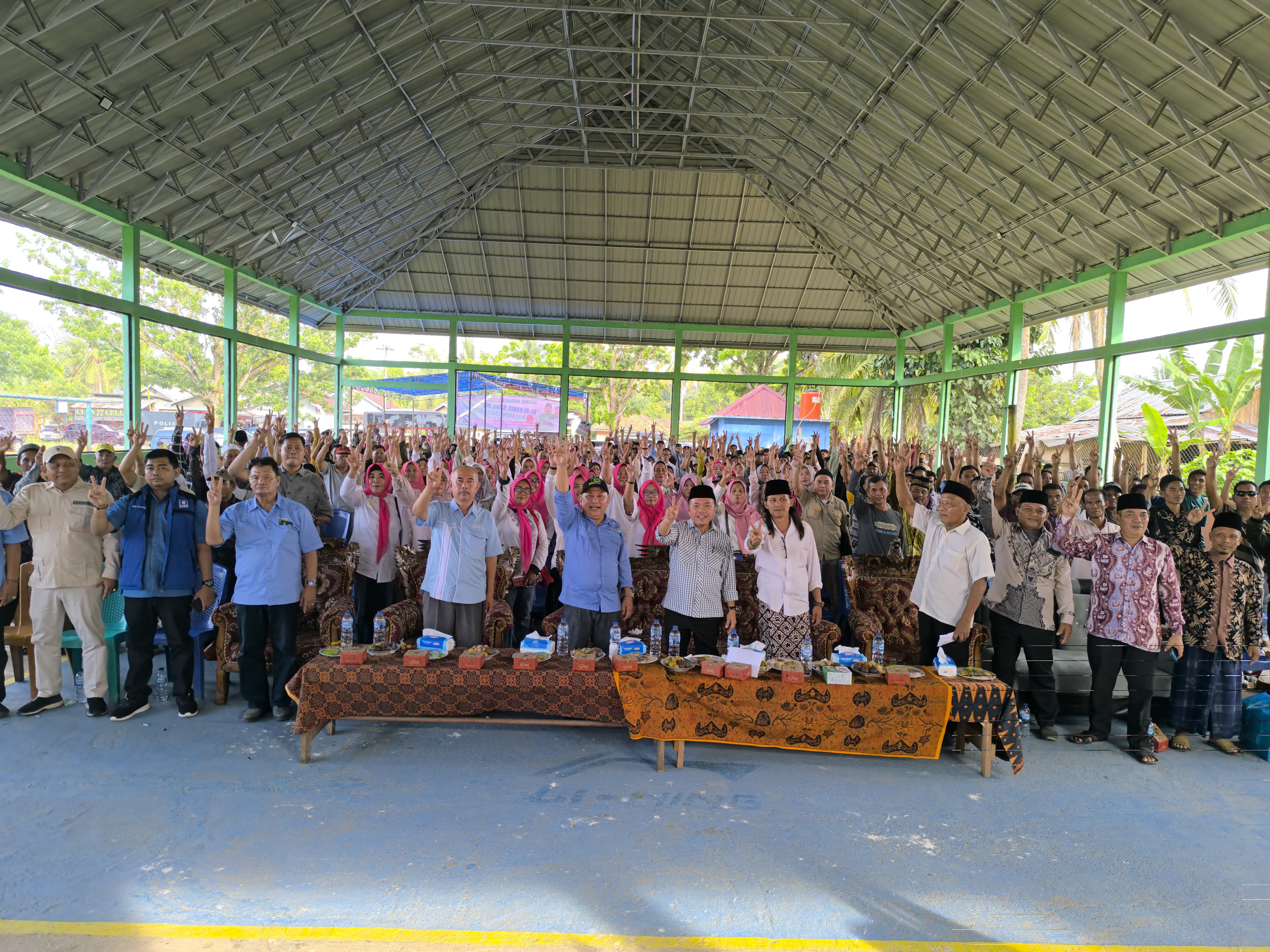 Haris-Sani Didoakan Masyarakat Pauh Sarolangun Lanjut Dua Periode