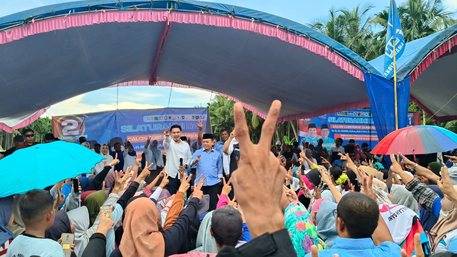 Warga Nipah Panjang dan Rantau Rasau Tanjab Timur Padati Pertemuan dengan Al Haris