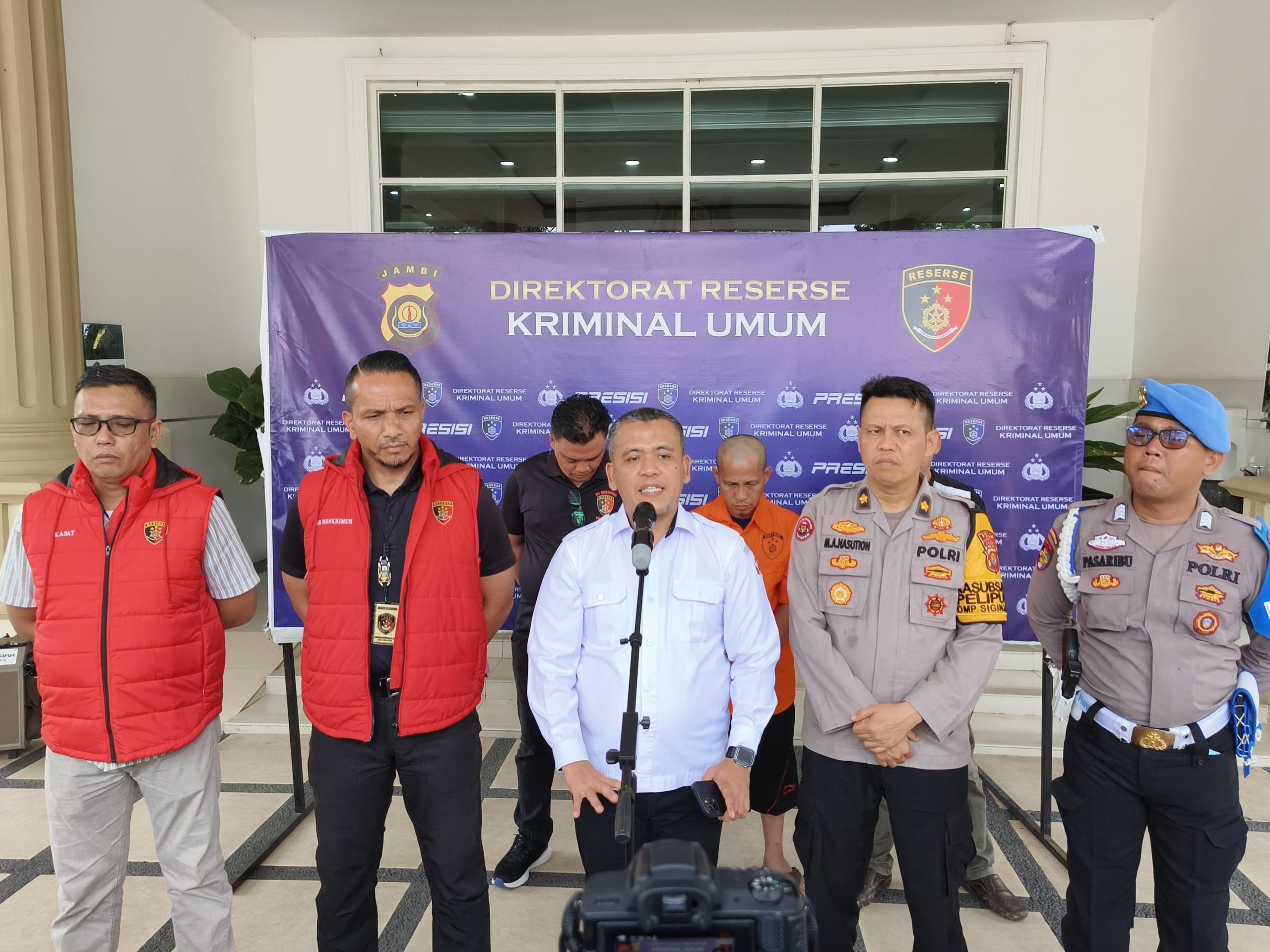 Bersama Dirreskrimum, Bawaslu Jambi Sampaikan Perkembangan Kasus Pembakaran dan Pengrusakan Surat Suara di Kota Sungai Penuh