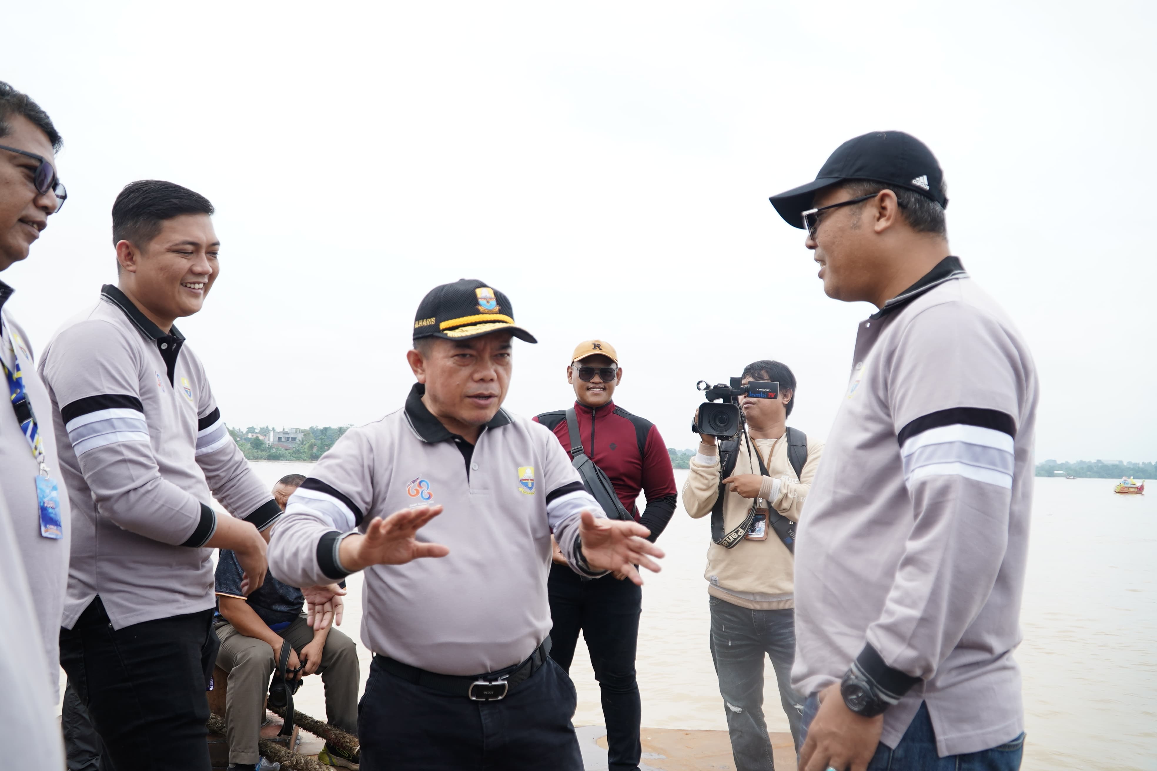 Gubernur Al Haris Perjuangkan Perahu Tradisional Melalui Dana CSR