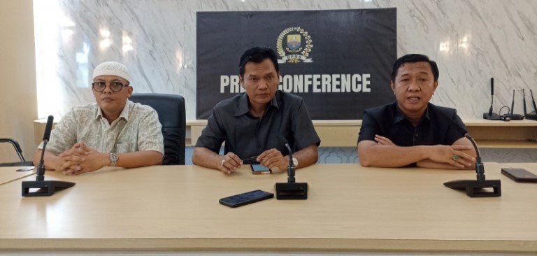 DPRD Provinsi Jambi Bentuk Dua Pansus, Dorong Optimalisasi PAD dan PI 10 Persen